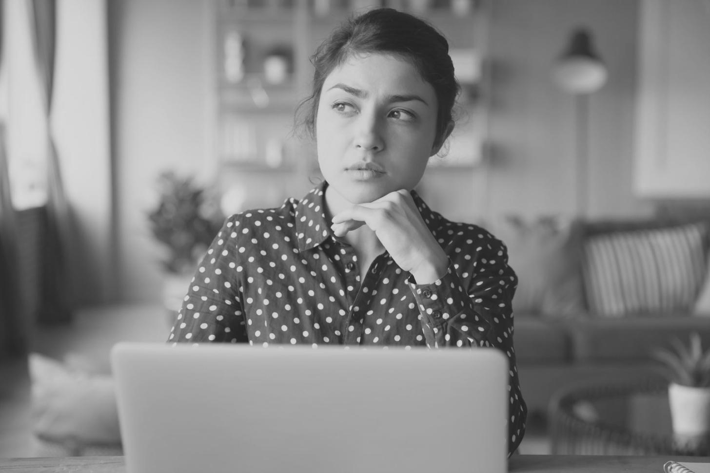 Espacio de trabajo preparado para webinario en línea